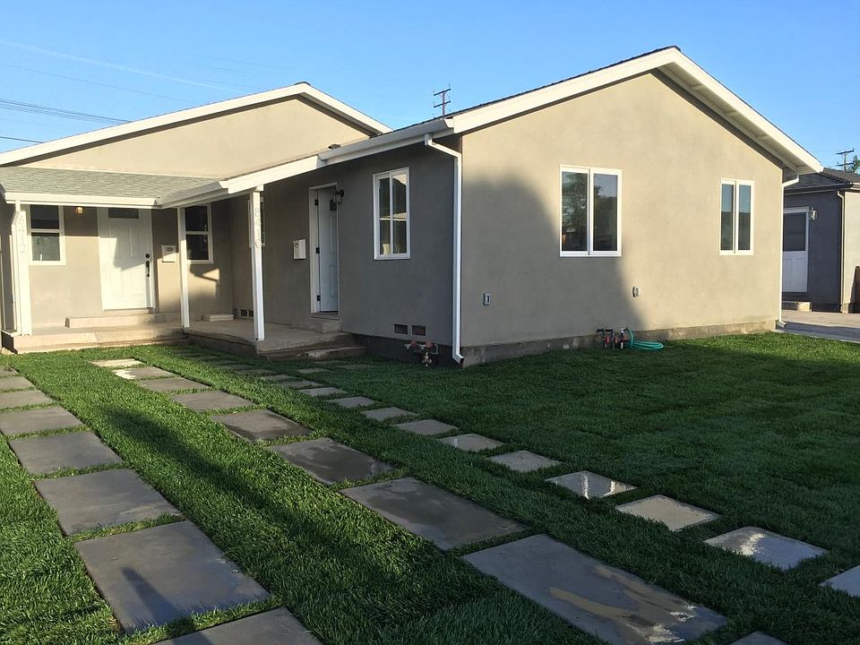 1st image of 8412 Lilienthal Ave