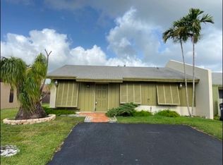 11942 SW 122nd Pl, Miami, FL 33186