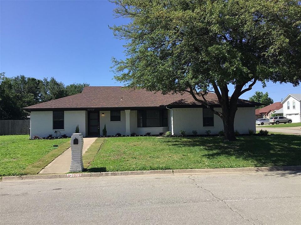 1st image of 5737 Rio De Janeiro Cir