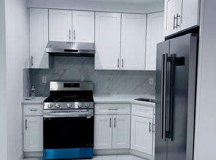 45 Parsons Blvd #2, Whitestone, NY