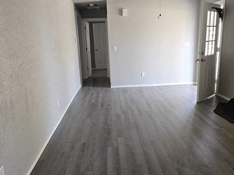 816 NW Arlington Ave — Photo 6
