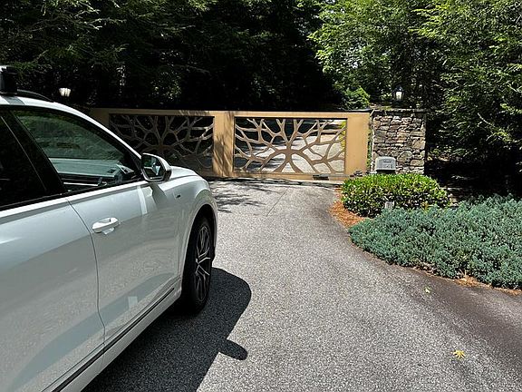 3rd image of 14 Wildcat Lane