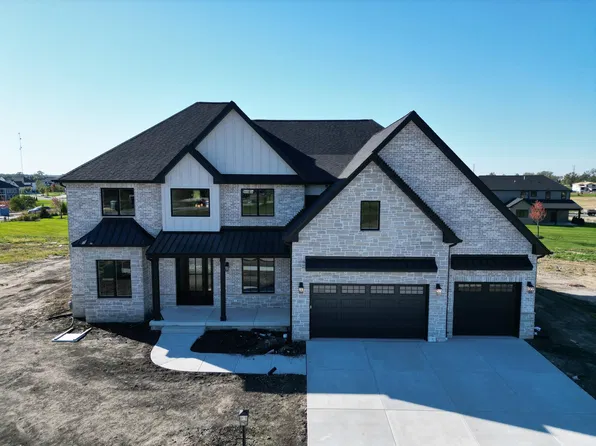 13811 Laurel Ct, Saint John, IN 46373