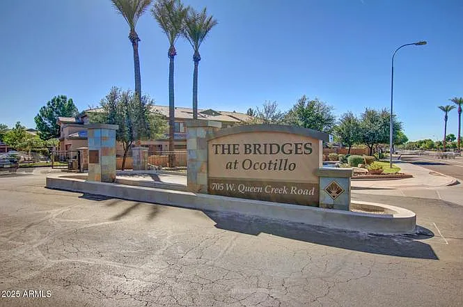 705 W Queen Creek Rd #1154