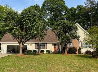 1417 Ashley Rd, Yadkinville, NC 27055