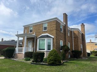 2222 S 15th Ave, North Riverside, IL