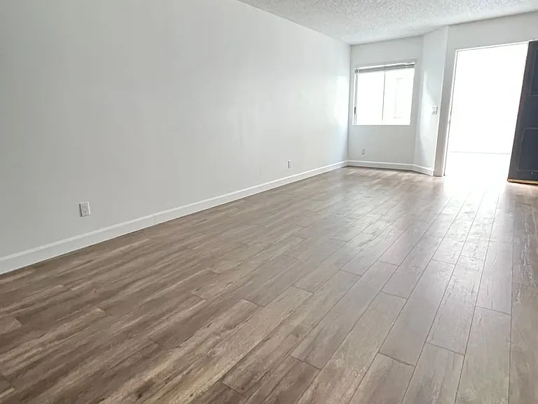 3101 Eagle Rock Blvd — Photo 15