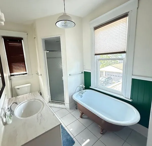 2418 Robertson Ave #2 — Photo 11