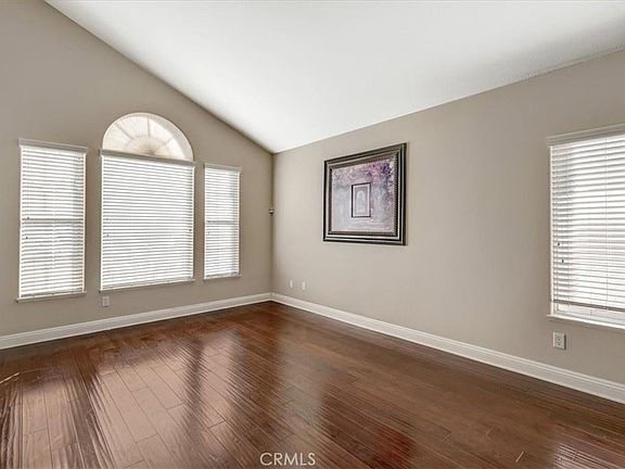 2nd image of 31908 Leigh Ln