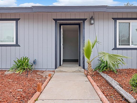 5th image of 36297 Avenue 12