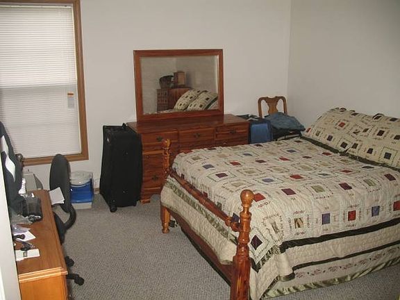 2nd image of 30-32 Westhaven Dr
