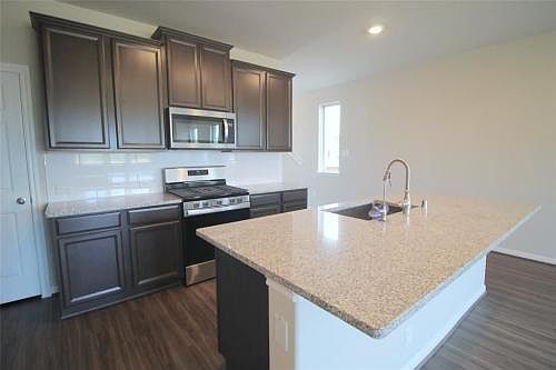 2nd image of 11103 Starling Creek Dr