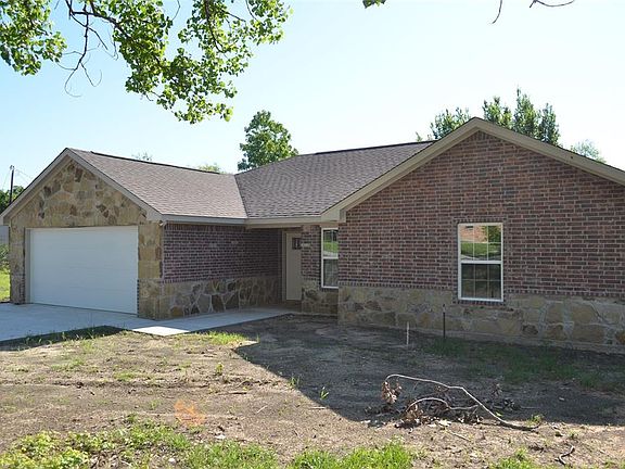 2nd image of 213 Beavers Dr