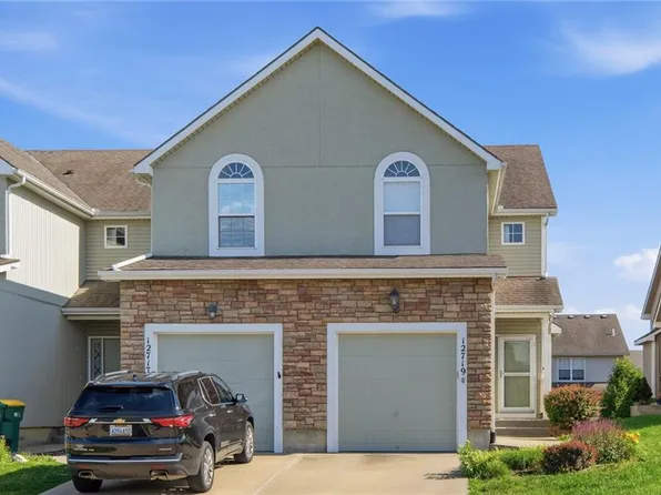 12719 Walker Ave, Kansas City, KS 66109