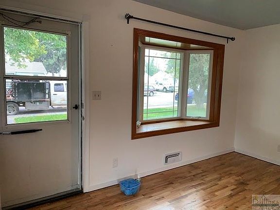 2nd image of 1117 Lynn Ave