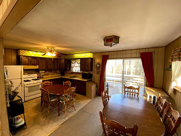 4th image of 120 Deerwood Dr