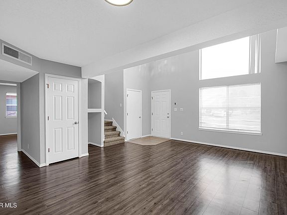 4th image of 457 Valle Suave Dr