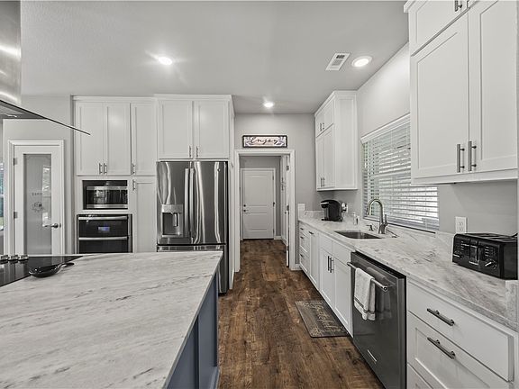 4th image of 3411 S Eliza Ln