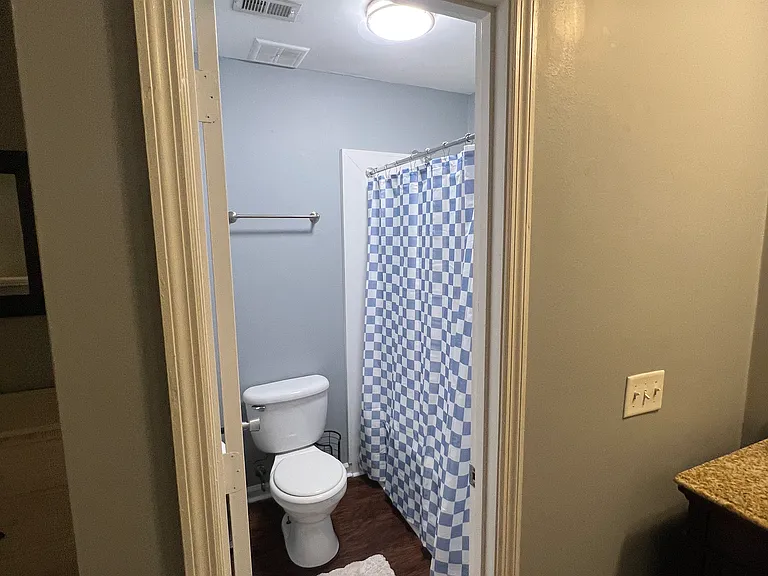 2494 Etiwan Ave #L4 — Photo 14