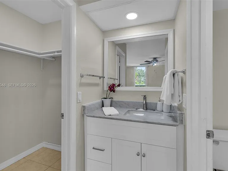 2930 SW 87th Ter #1814 — Photo 31