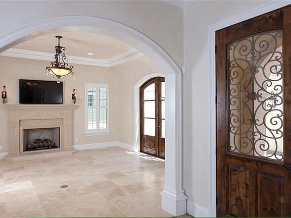 4th image of 7823 Pamilla Ct