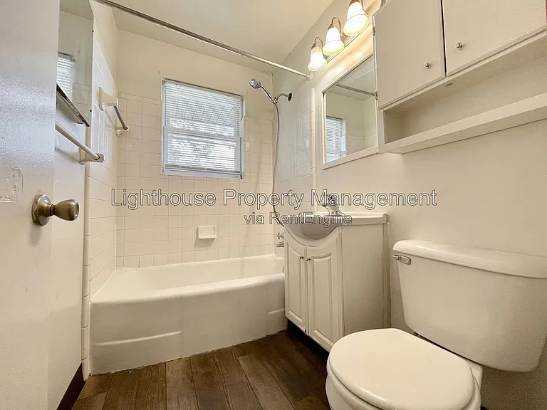 1212 Ottillia St SE #A — Photo 8