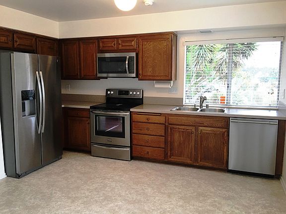 5th image of 10510 Hermanos Ct