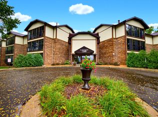7200 Cahill Rd APT 106, Edina, MN 55439