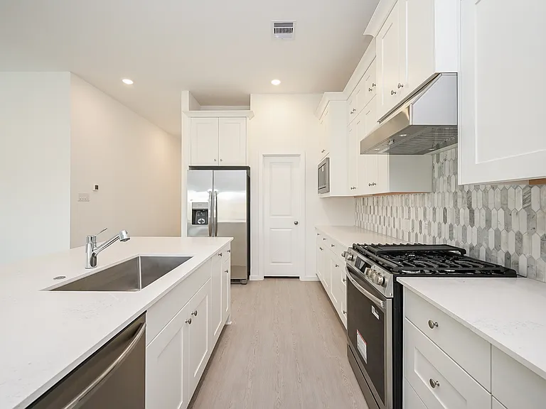 26811 Tree Mallow Dr — Photo 10