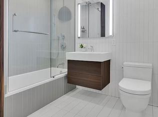 246 Front St #2, New York, NY 10038