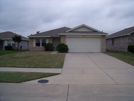 1st image of 2605 Bluffs Ct