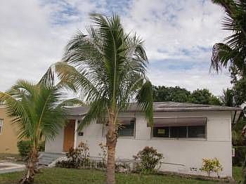 2nd image of 1720 NW 9th Ave