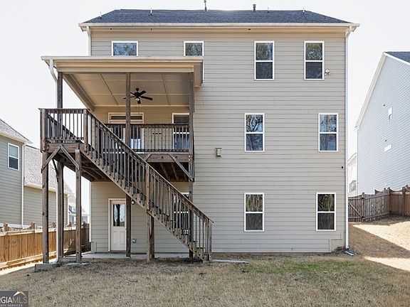 3rd image of 123 Tea Rose Ln