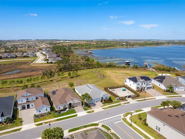 3439 Buoy Cir — Photo 45
