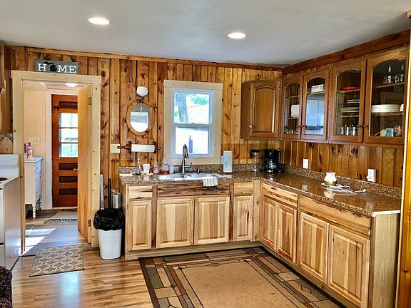 3rd image of 10770 Round Lake Dr #38