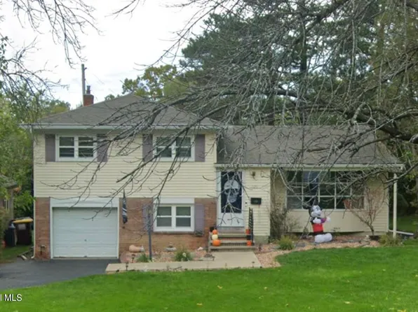 2170 Webster Drive, Schenectady, NY 12309