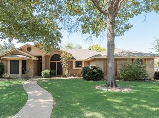 2 Alamosa Dr, Trophy Club, TX 76262
