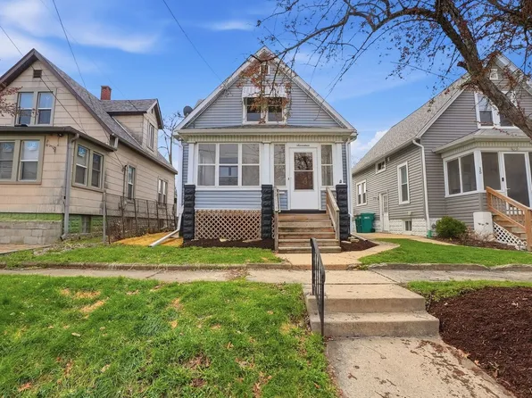 17 Seeser St, Joliet, IL 60436