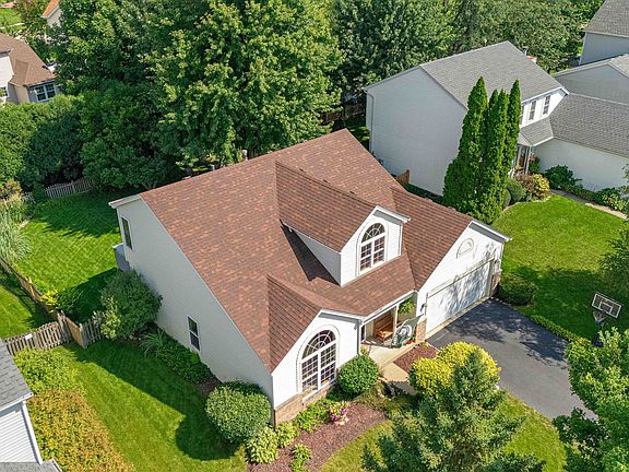 4th image of 2210 Candlewood Dr