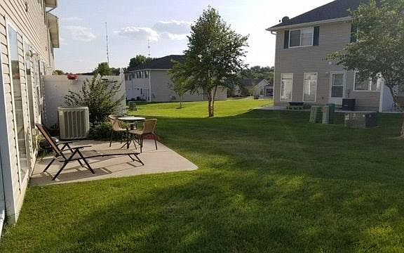 2nd image of 1846 N 175th Ct