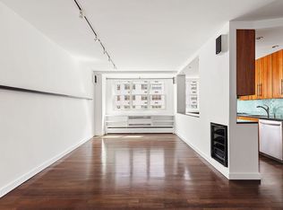 63 E 9th St APT 8L, New York, NY