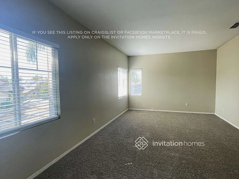 9255 Boulder Falls Ct — Photo 13