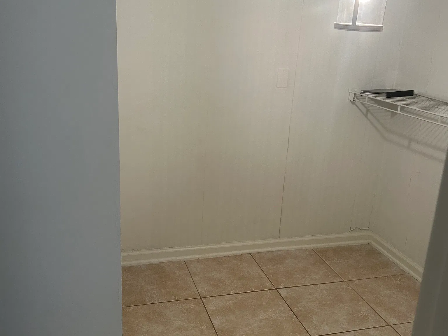 2 bed, 900 sqft, $950 — Photo 3