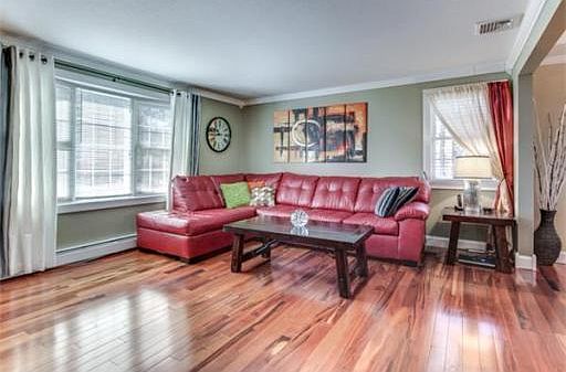 5th image of 100 Ash Park Dr
