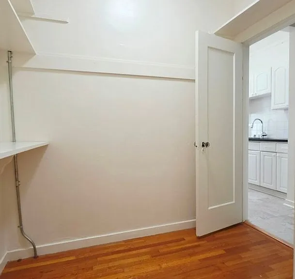 2800 Filbert St — Photo 21