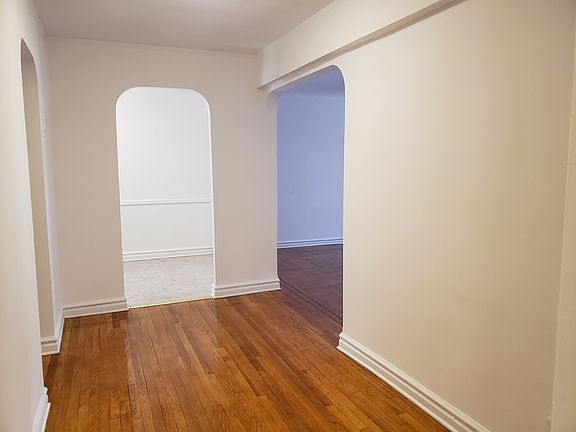 4th image of 1780 E 13th St APT 6F