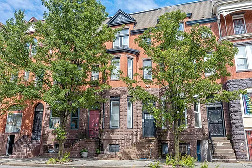 1923 Saint Paul St #1 Photo 1