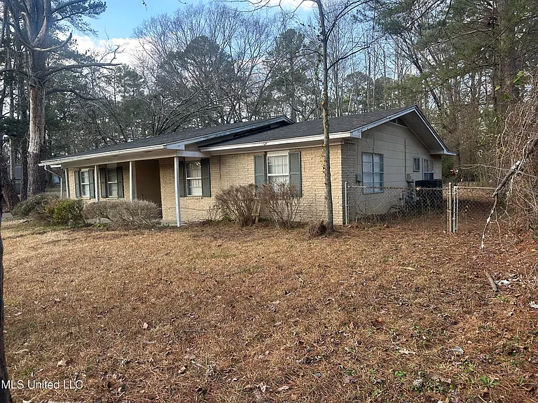 1156 Garden Park Dr — Photo 32