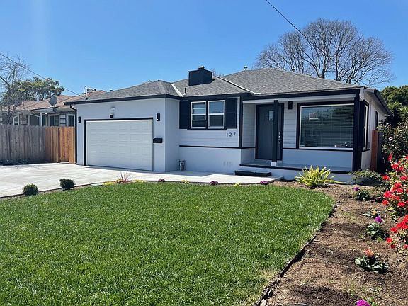 3rd image of 127 Abelia Way