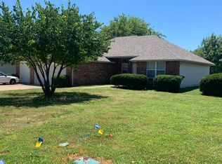 2834 W Lasalle St, Springfield, MO 65807